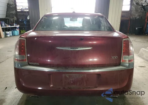 2014 Chrysler 300 z USA, uszkodzony, nr VIN 2C3CCAAG9EH343211